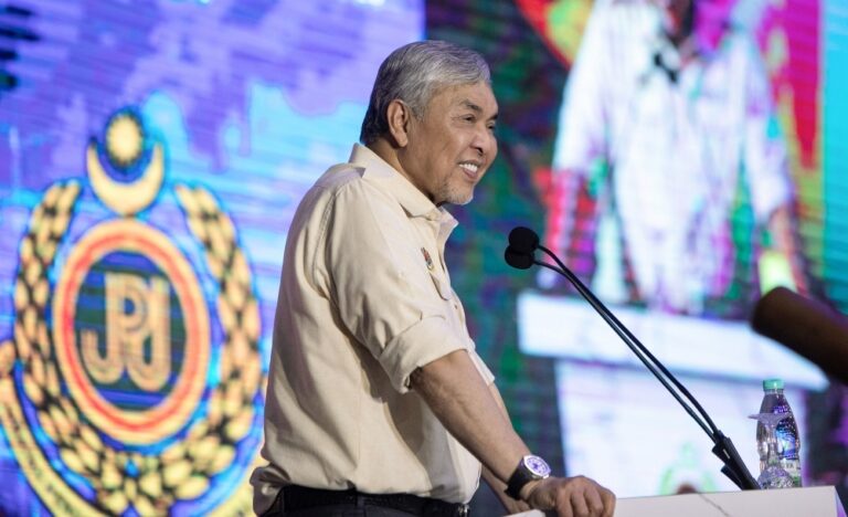 Zahid responds to MIC’s decision to exclude BN leaders from AGM
