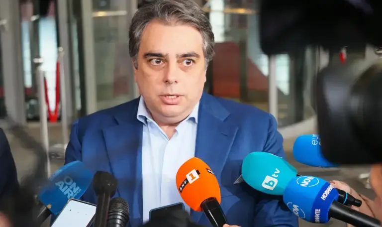 Assen Vassilev says stop budget leaks and avoid tax hikes