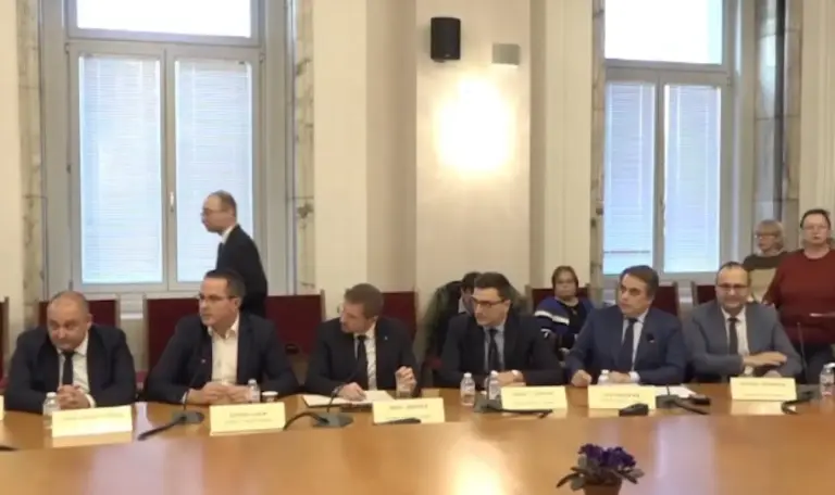 Budget committee fails to meet quorum amid tensions
