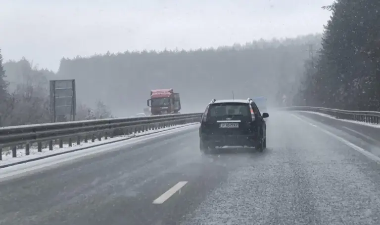 Bulgaria urges winter car prep ahead of road maintenance start