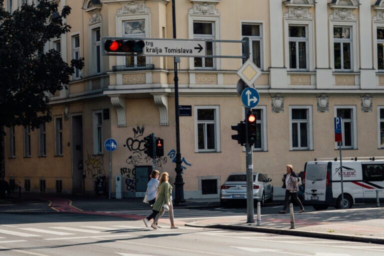 Croatia sees 10% drop in unemployment in October 2025
