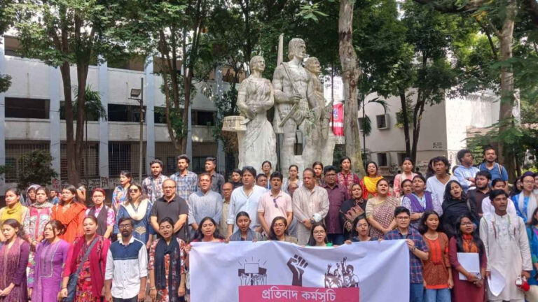 DU protests govt’s decision to withdraw music, PE teacher posts