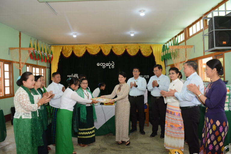 Education minister visits schools, meets Kyaukme families