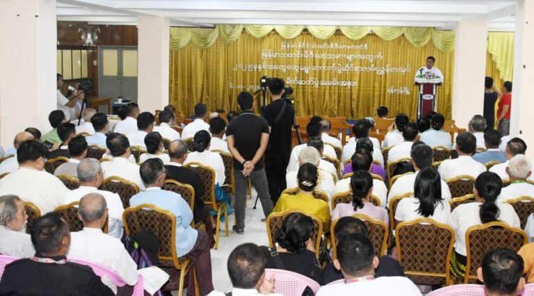 Election guide for media rolls out in Yangon