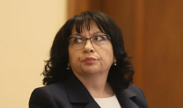 Finance minister criticized for handling of SUPTO regulation
