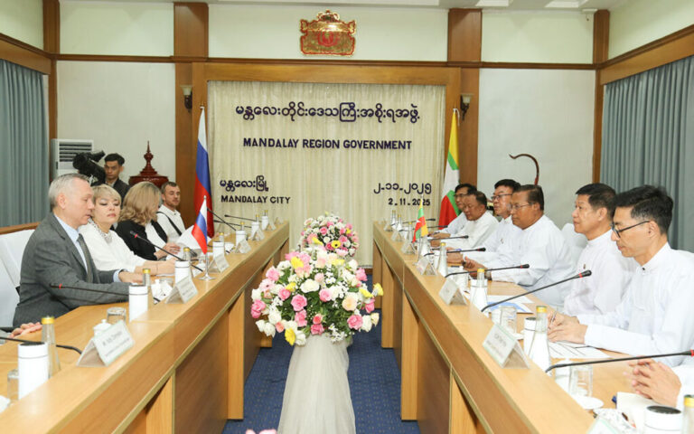 Mandalay, Novosibirsk plot new deals over lunch