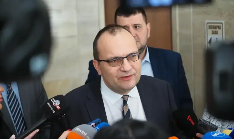 Martin Dimitrov warns of budget catastrophe if changes not made