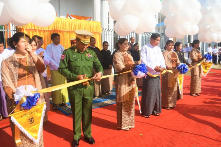 New Dala court building opens