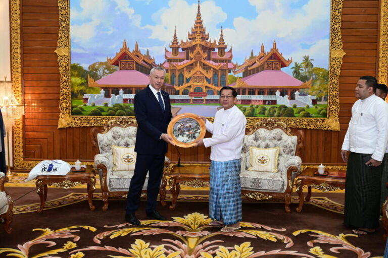 Novosibirsk governor discusses ties with Min Aung Hlaing