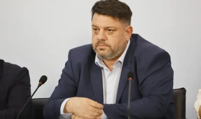 Zafirov vows all towns will get drinking water access
